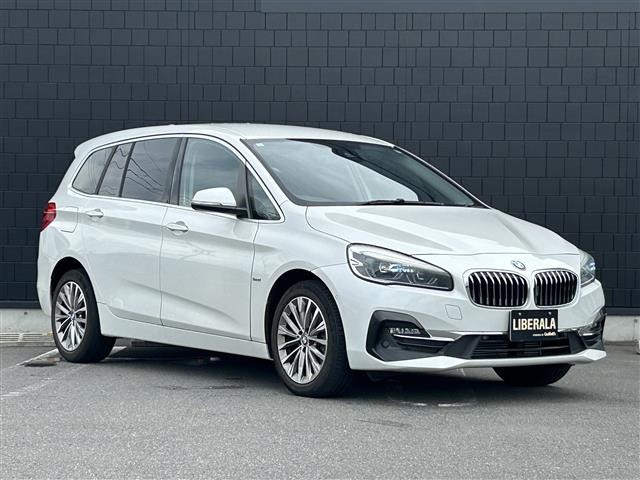 2シリーズグランツアラー218d ラグジュアリー本革シート ワンオーナー