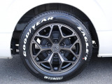 新製品STYLING HEX17インチホイール!! ホワイトレターとの相性もばっちりです♪