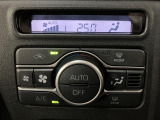 【オートエアコン】車内の温度を設定した温度に保ってくれるオートエアコン☆急な温度変化が避けられるので赤ちゃんや小さなお子様が同乗時も安心です♪