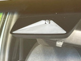 【ホンダセンシング】走行中に前方の車両等を認識し、衝突しそうな時は警報とブレーキで衝突回避と被害軽減をアシスト。より安全にドライブをお楽しみいただけます。