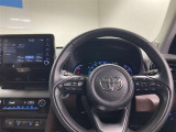先進性と高級感あふれるコックピットを演出。誰がハンドルを握っても運転しやすい、開放的な視界が魅力です☆