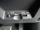 料金所でも、窓をあけずにスイスイ通過のETC☆☆もうドライブの必須アイテムですね!!