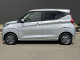 無料見積り依頼からご成約のお客様には、日産オリジナル商品「ウインドウ撥水12ヶ月タイプ」を施工致します。見積り依頼をされていないお客様は「ネットを見てきた」と声を掛けてください。