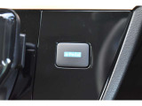 Eペダルで電気自動車特有の走りを体感してください