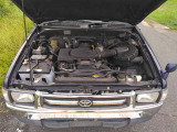 3000cc!軽油!ディーゼル!4WD!5MT!5速マニュアルミッション!5人乗り!4ドア!Wピックアップトラック!