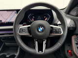 BMW Premium Selection 江戸川は、約20台の展示スペースがあり、常時新車拠店より厳選された認定中古車が続々と入庫しております。