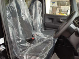 ◇運転席◇座り心地が良いシートなので長時間の運転でも快適にお過ごしいただけます!