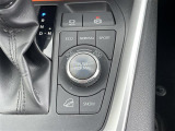 気になる車はすぐにお問い合わせください!画面右側の0066から始まる無料ダイヤルからお問い合わせ下さい!専門スタッフがお車のご質問にお答えいたします!