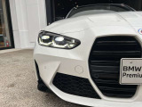 また、BMW正規認定中古車は、エマージェンシーサービスが自動付帯。24時間365日、皆様のカーライフをサポート致します。確かな安心のうえで、「駆けぬける歓び」をご堪能ください。