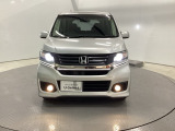 お客様に安全で快適なカーライフをお送りいただくために、中古車にも高いレベルの品質基準を設け、その基準に従って、全ての中古車について納車前整備を実施しています。