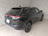 オプションになりますが、ボディーコーティングもご用意しております。新車の輝きに近づき、洗車などのお手入れも楽になりますよ。
