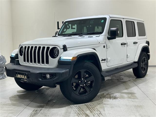 ラングラーアンリミテッド サハラ アルティチュード 4WD4WD 本革シート