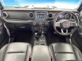 ラングラー アンリミテッド サハラ 4WD 