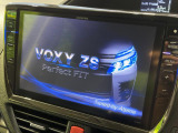 【BIG-X10型ナビ】人気の大画面BIG-Xナビを装備。専用設計で車内の雰囲気にマッチ!ナビ利用時のマップ表示は見やすく、テレビやDVDは臨場感がアップ!いつものドライブがグッと楽しくなります♪