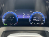【スピードメーター】メーターがシンプルで見やすく運転しやすいですね。