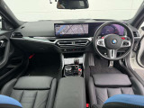 BMW専門のメカニックが、100項目にも上るポイントを徹底的にチェック。交換基準に達した部品があれば、弊社負担にて交換後、お客様へご納車致します。