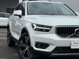 ◆ヘッドライト/VOLVOの代名詞ともいえるTシェイプのライトは、北欧神話のトールハンマーをイメージした意匠です