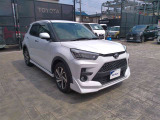 フルエアロがついたお車です。見た目がすごくアップしてます