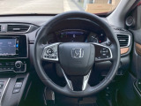 フロントガラスが大きく、ワイドな視界で運転もしやすくなるように、設計されています。