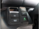 リバーサイドでは、全車試乗可能ですので各お客様、ご納得行くまでご検討中のお車とのフィーリングを確認できます。