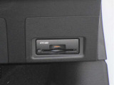 高速道路をスムーズに乗り降りができるETC機能のユニット付き!お引渡し前にセットアップを行いますので、乗り始めてからすぐにお使い頂けます。