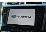 ディーラーオプションナビゲーション 見た目もすっきりしており、スバル認定U-CAR保証の対象です!CD/DVD/ブルートゥース/FM/AM。地図データは2016年版です。地図更新ソフト販売中!