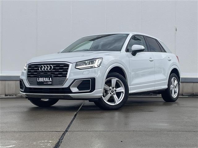 Q2 30 TFSI スポーツ 修復歴無し
