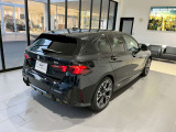 【ご納車後について】遠方のお客様はお住まいのエリアのBMWサービス工場にてメンテナンスを受けて頂けます。現地BMWへのお取次ぎなどもさせて頂きますのでご安心下さい。0078-6002-772723