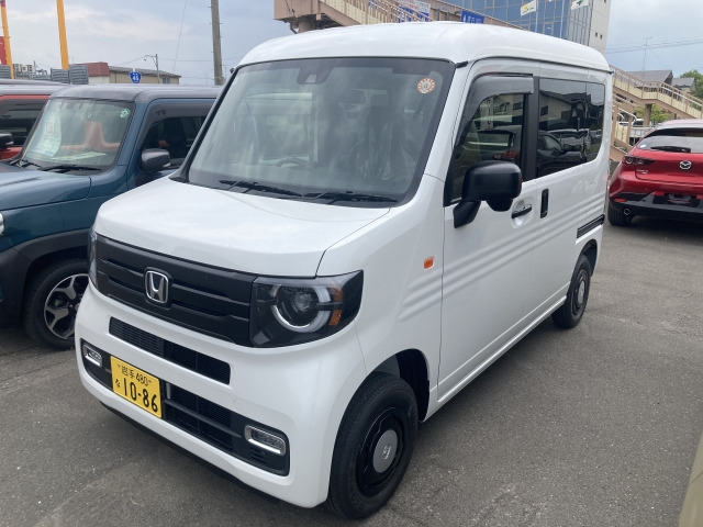 N-VAN ファン スタイル+ ネイチャー 4WD 