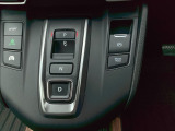 パーキングブレーキは、電子制御パーキングブレーキになっています、オートブレーキホールド機能が搭載されています