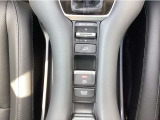 最新の電子制御パーキングブレーキ装備!ブレーキホールド機能も装備していますので渋滞時の疲れが軽減されますよ!