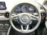 【純正革巻きステアリング】上質な革を使用することで、手にしっかり馴染みとても運転しやすいハンドルです♪