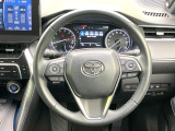 【ステアリングスイッチ】運転中、前方から目線をそらすことなく、オーディオ等の操作が可能な便利機能!安心&快適なドライブを演出してくれます♪