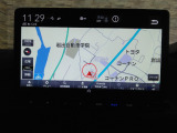 純正ナビが搭載されています。初めての道も安心ですね。Bluetooth接続可能!