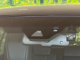 【トヨタセーフティセンス】走行中に前方の車両等を認識し、衝突しそうな時は警報とブレーキで衝突回避と被害軽減をアシスト。より安全にドライブをお楽しみいただけます。