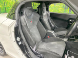 ドライバーによって運転しやすいポジションは異なり、あの車はどうなのか不安なこともありますよね。気になるお車は店頭で乗り込んでご確認いただけます♪