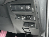 気になる車はすぐにお問い合わせください!画面右側の0066から始まる無料ダイヤルからお問い合わせ下さい!専門スタッフがお車のご質問にお答えいたします!