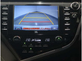 バックモニター付きで駐車も楽々です。