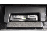 ETCは運転席インパネ右下に専用カバーを使用して埋め込まれています