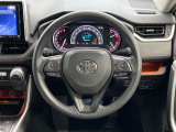 【ステアリングスイッチ】運転中、前方から目線をそらすことなく、オーディオ等の操作が可能な便利機能!安心&快適なドライブを演出してくれます♪