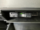 見にくい後方をモニターに映してくれるバックモニター搭載!駐車時にとても便利な機能です♪
