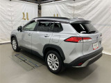 走りにこだわりながら収納力も持ち合わせたお車です。