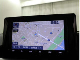 純正ナビを装備。タッチパネル式で使いやすく、お出かけもラクラクです。