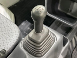 【フロア5速MT】走りの5速MT!!スポーティーな走行をお楽しみいただけます♪