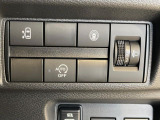 【パワースライドドア】スマートキーや運転席のスイッチでスライドドアの開閉が可能♪電動だから力を入れてドアを開ける必要が無く、小さいお子様でも、重い荷物を持っている時もラクに開け閉めできます♪