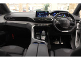 3008 GT ハイブリッド4 4WD 