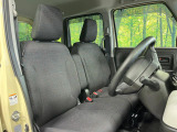 運転席シート廻りは使用感も少なく、良好な状態となっています。丁寧に使われていたことがよくわかりますね。
