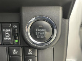 気になる車はすぐにお問い合わせください!画面右側の0066から始まる無料ダイヤルからお問い合わせ下さい!専門スタッフがお車のご質問にお答えいたします!
