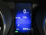 ディスプレイには運転に必要な様々な情報を表示します。