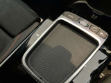 第三者機関による評価点を基準に、4.5点以上の良質車のみを展示しております。お車の品質や状態を特に気にされるお客様は、是非一度当店へお越し下さい。きっとご満足のいくお車が見つかります!